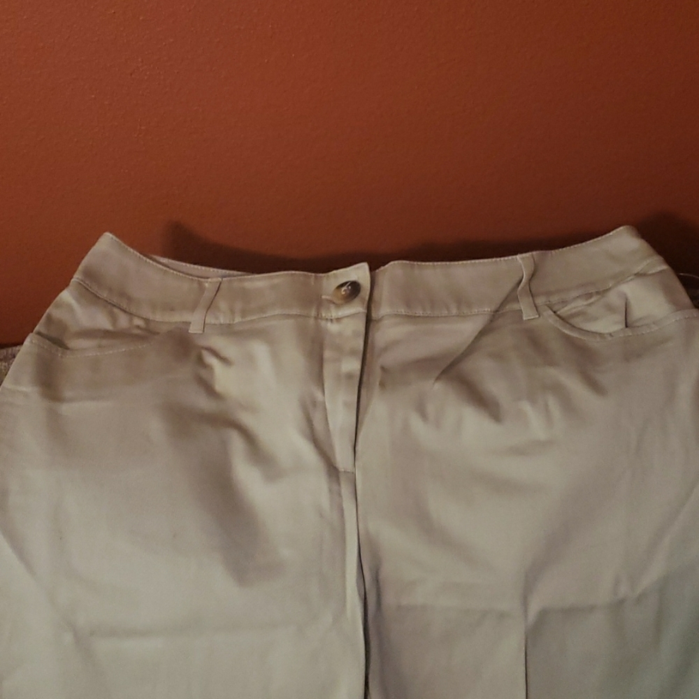 ✈️ NWT Tribal Khaki Colored Pants Size 12